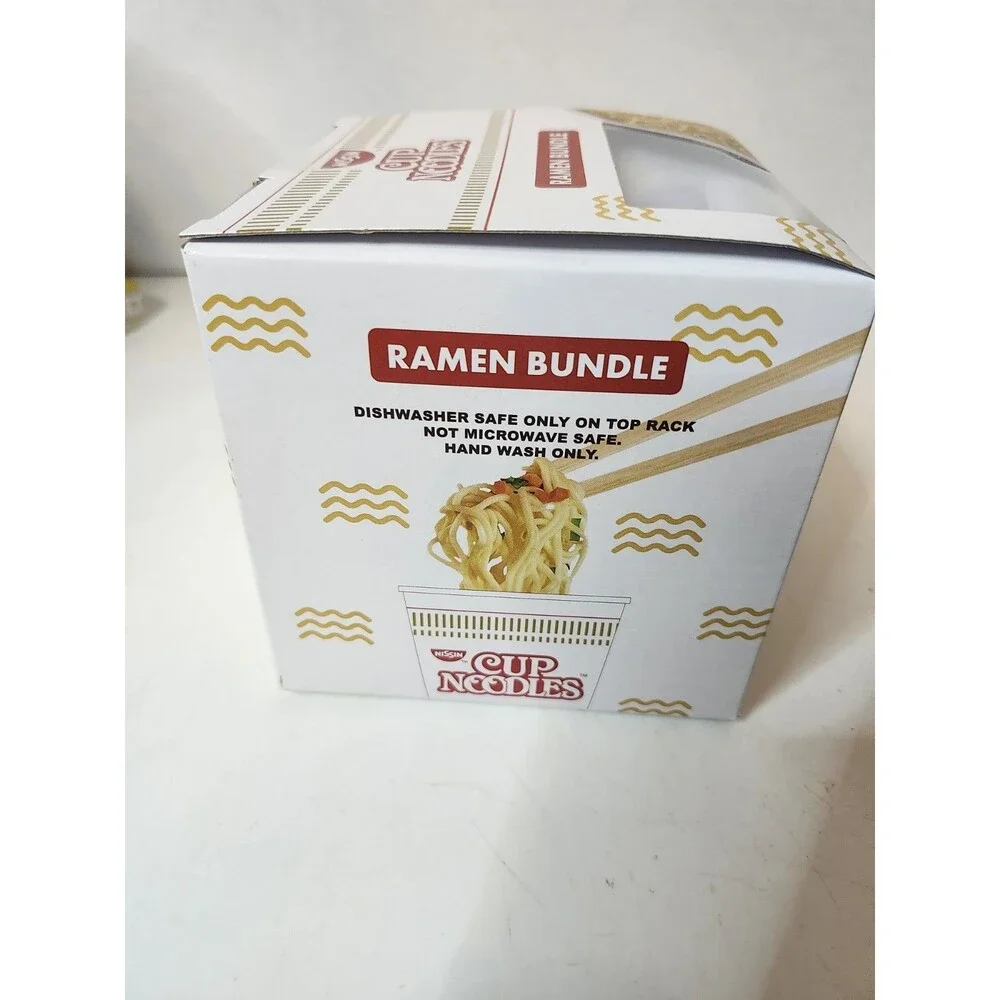 Nissin Cup Noodles 2 Piece (Cup & Spoon) Set